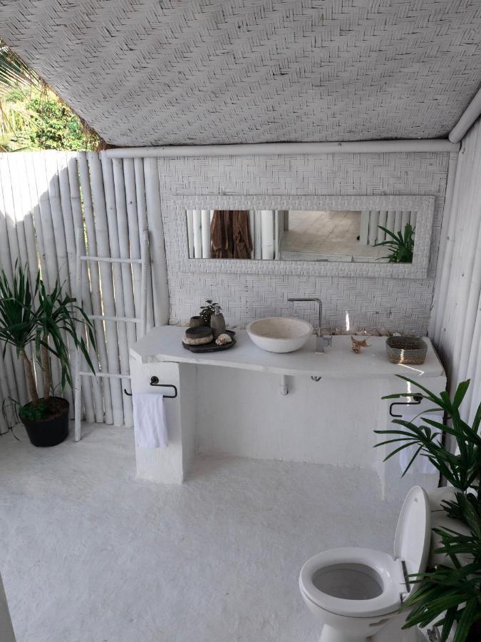 Tropical Glamping Nusa Penida - Private Romantic Seaside Bungalow Diamond Beach Pelilit Exterior foto